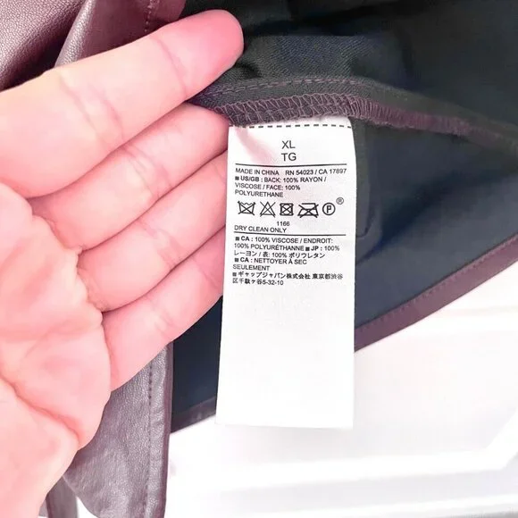 NWT Banana Republic Factory Brown Faux Leather Button Front Short Sleeve Top XL - Picture 4 of 6